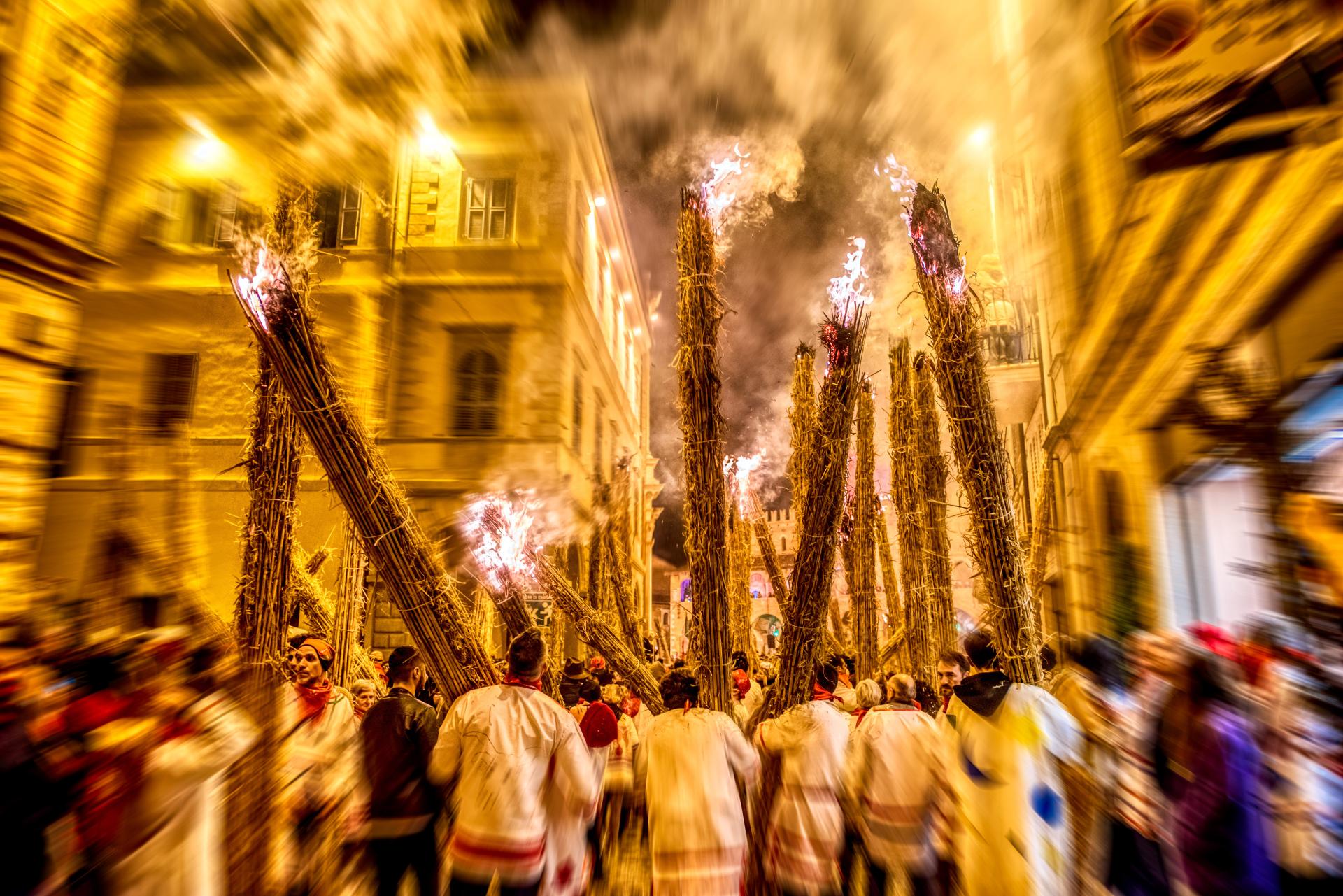 New York Photography Awards Winner - Carnevale Storico di Offida: Bove Finto ~ Vlurd