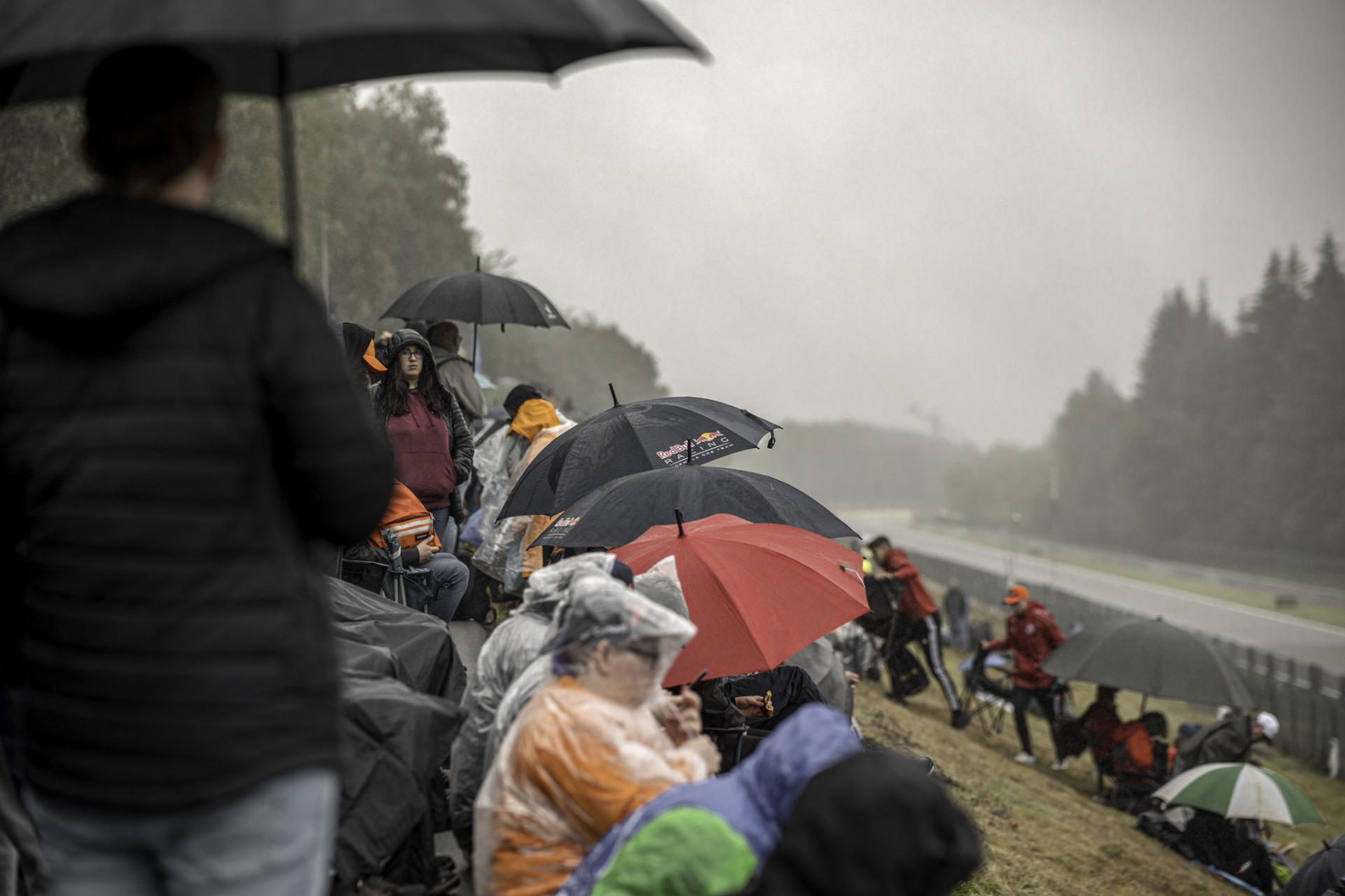 New York Photography Awards Winner - Behind the scenes of the Formula One Spa Grand Prix